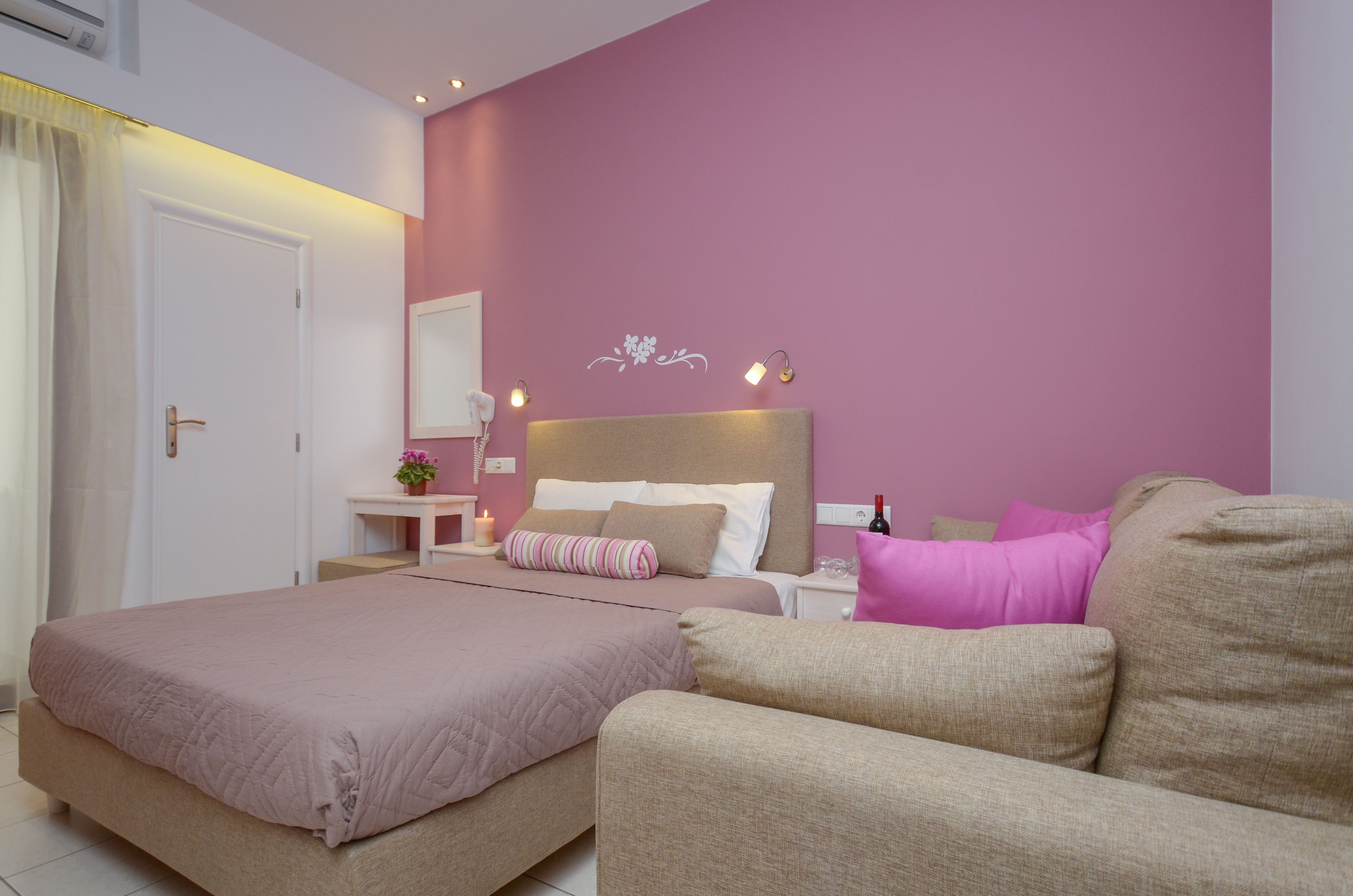 Deluxe Twin kamer | Geluiddichte muren, een strijkplank/strijkijzer, gratis wifi, beddengoed