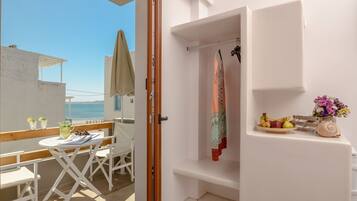 Sistema de insonorización, tabla de planchar con plancha y wifi gratis