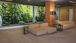 Interior - Solace Hotel Santiago (Santiago)