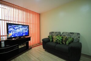 Appartement Standard, 2 chambres, véranda | Salle de séjour