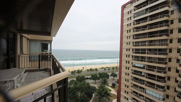 View from room - Golden Coast 916 (Rio de Janeiro)