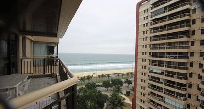 Golden Coast 916
