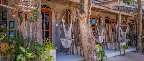 7 habitaciones y ropa de cama