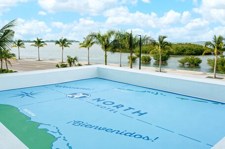 24 North Hotel Key West Newly Renovated - Image 8