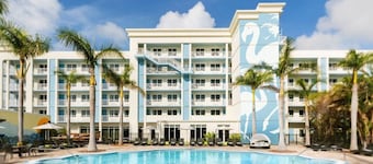 Blue Flamingo Resort Key West