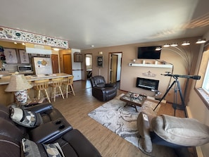 Suite, 2 Bedrooms | Living area | TV, fireplace - Baywatch by Alaska's Point of View (Seward)