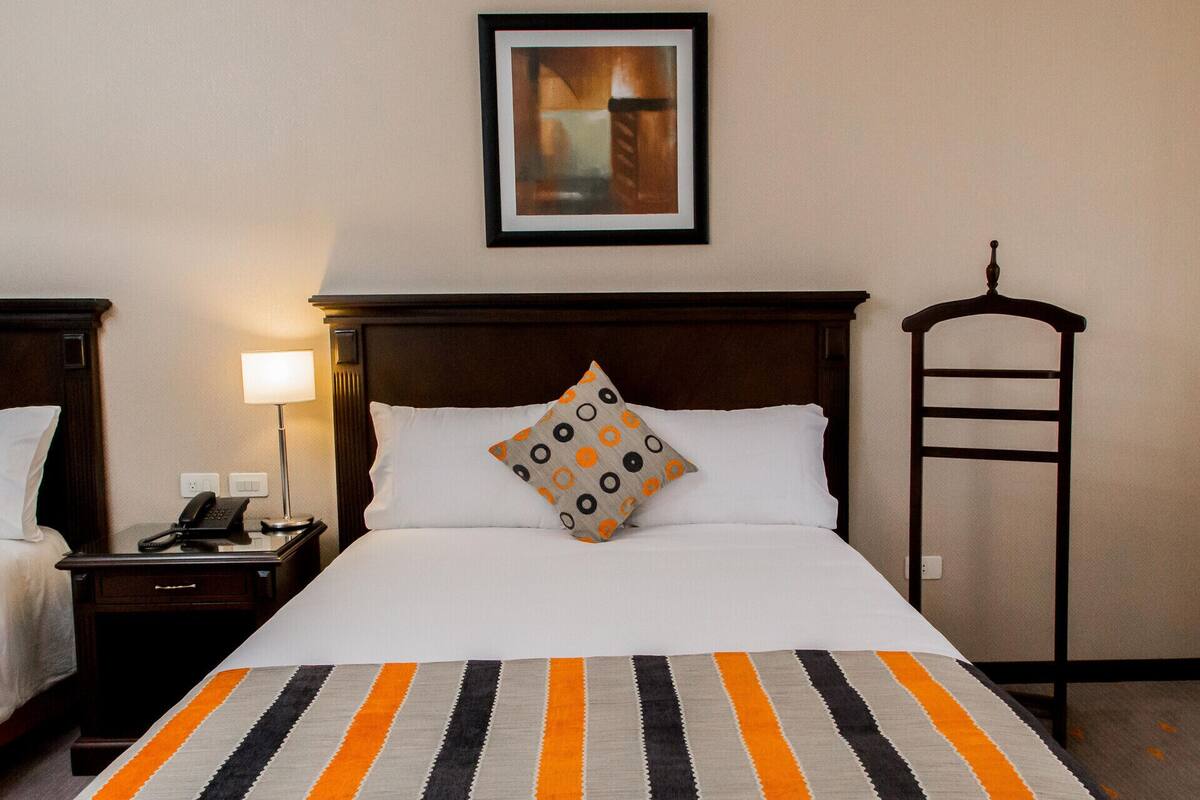 Minibar, in-room safe, soundproofing, free WiFi