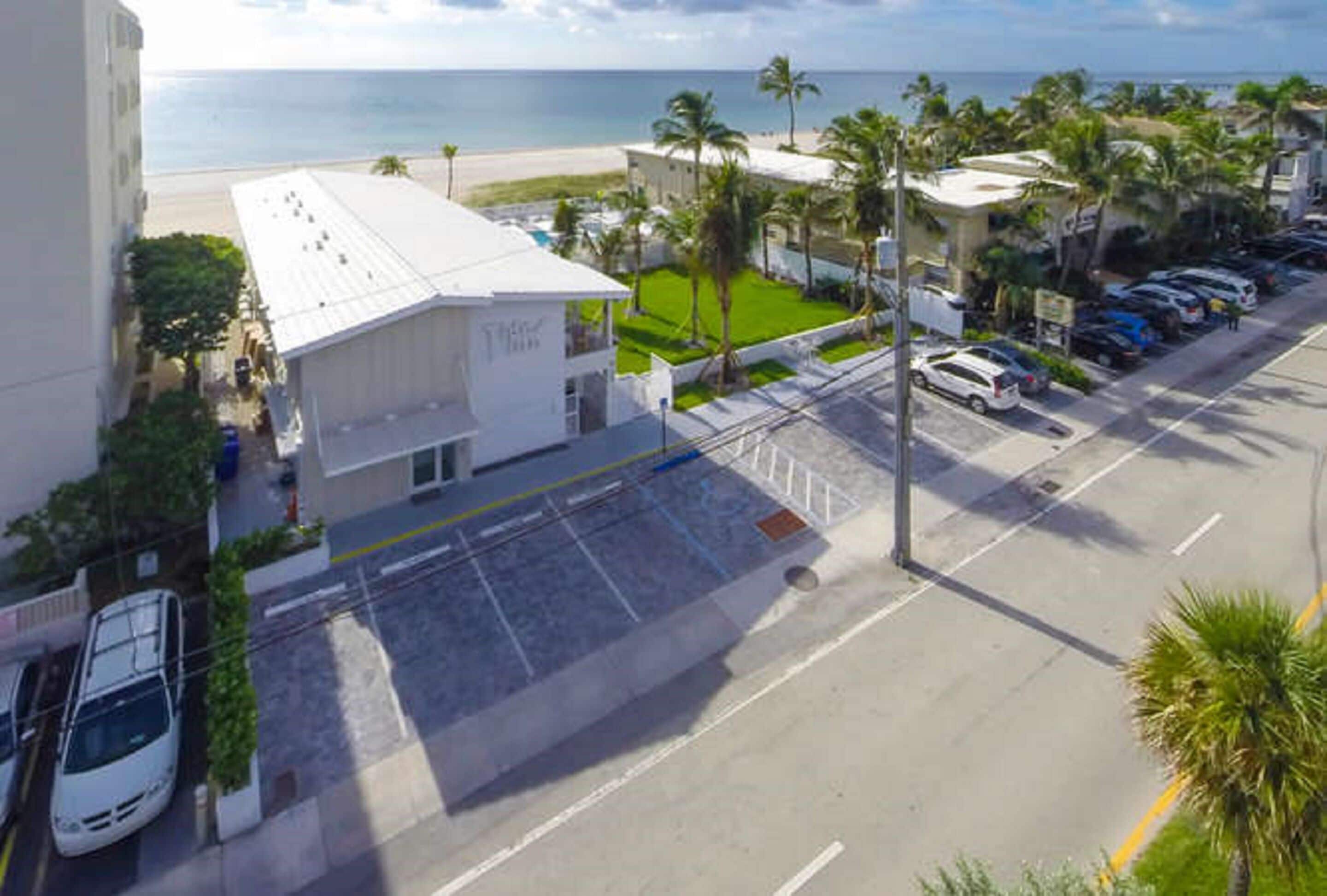 Foto - Tides Inn Hotel