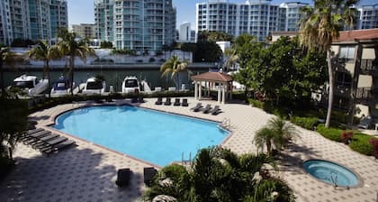 Aventura Family Suites