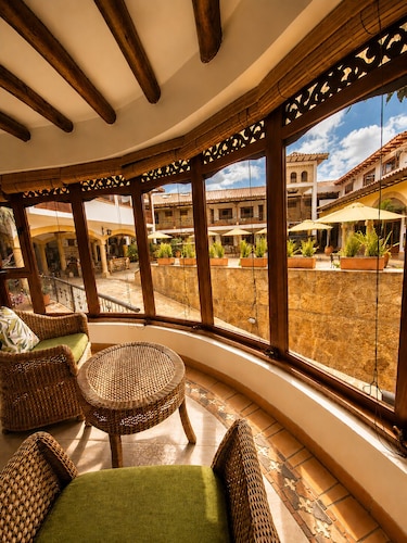 Hotel Campanario de la Villa