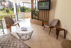 Interior - Palmetto Hotel Business La Perla (Callao)