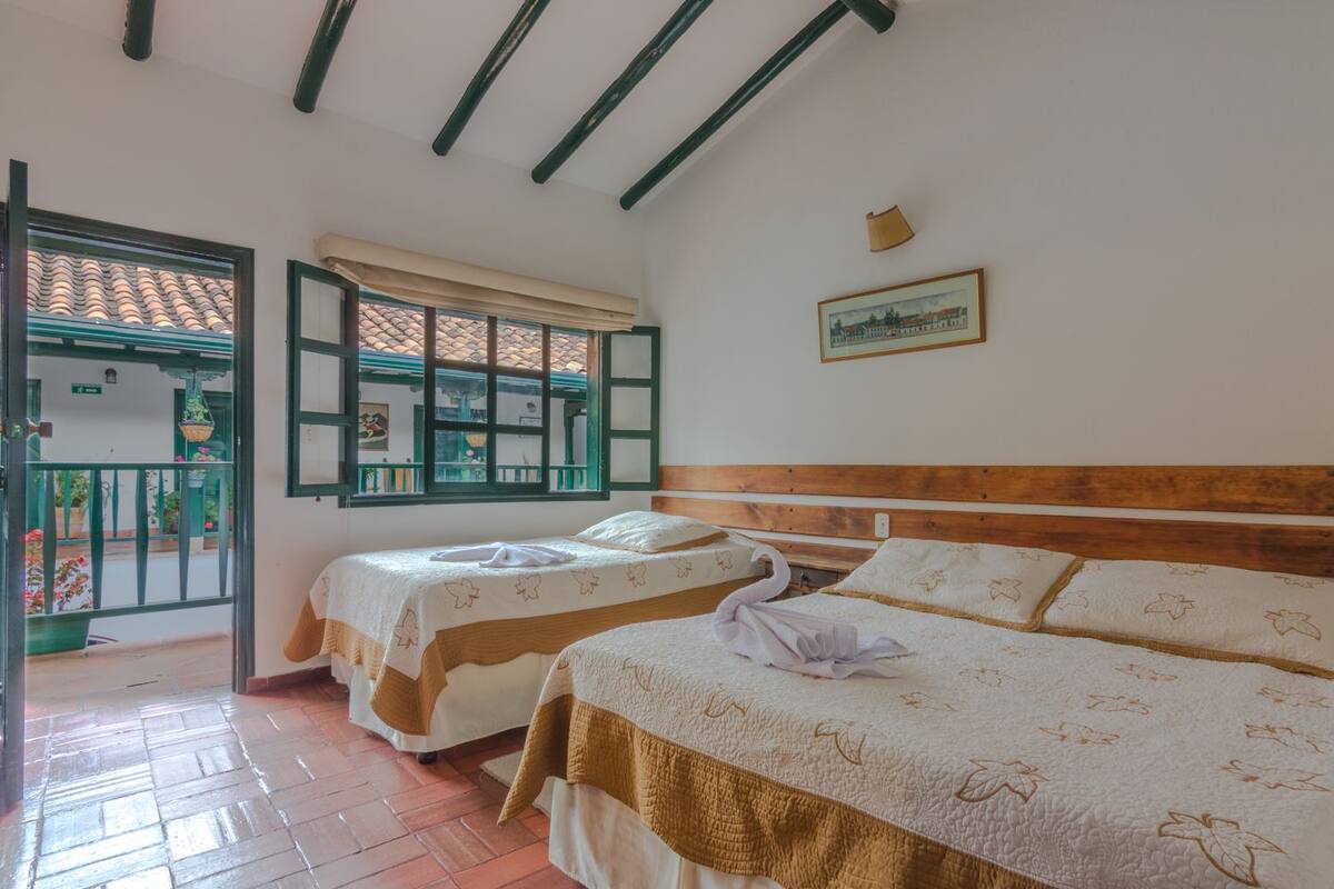 In-room safe, free WiFi, bed sheets