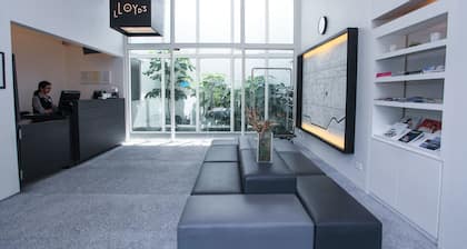 Lloyd's Inn
