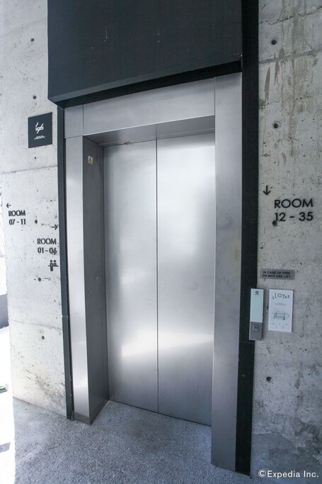 Lloyd's Inn - Image 28