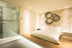Coffres-forts dans les chambres, Wi-Fi gratuit, draps fournis