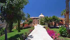Property grounds - Villa de los Suenos (Cabo San Lucas)