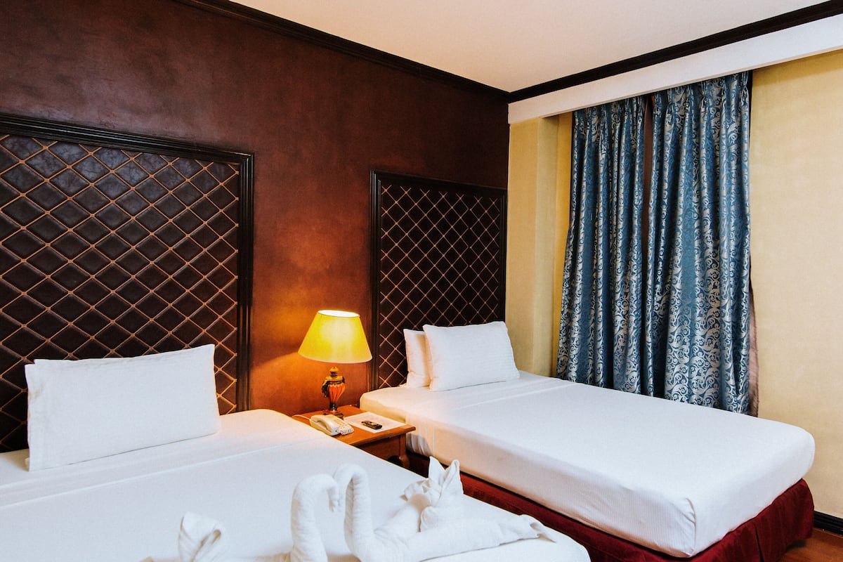 Family Room | In-room safe, desk, soundproofing, rollaway beds (surcharge)