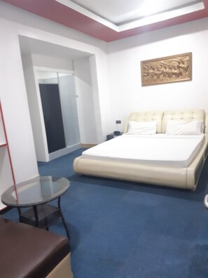 Wifi gratis y ropa de cama