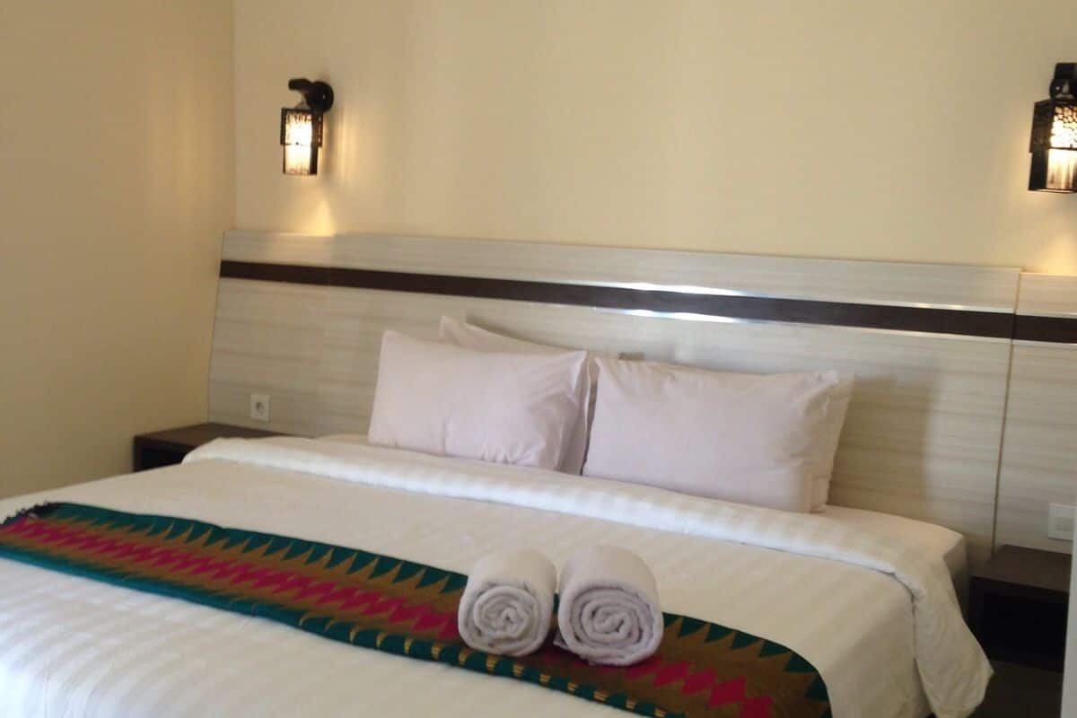 Superior Room | Desk, blackout curtains, rollaway beds, free WiFi