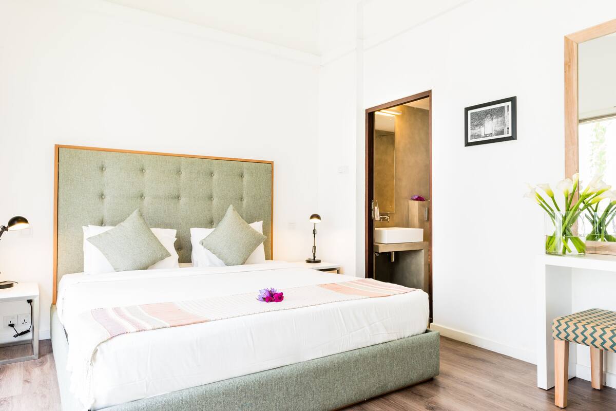 Premium bedding, pillow-top beds, desk, soundproofing