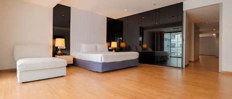 In-room safe, desk, blackout curtains, rollaway beds