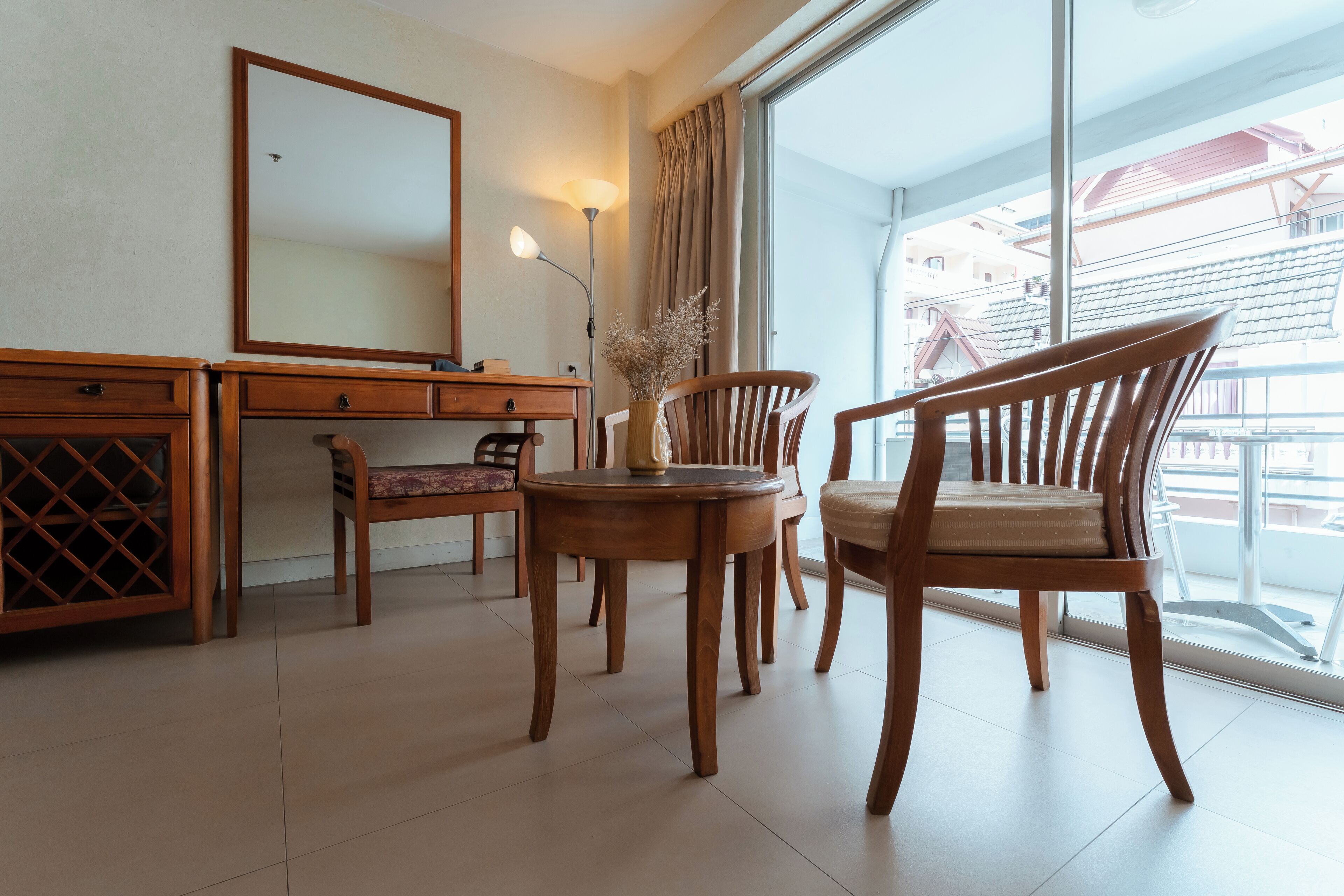 Photo - Sandy Spring Hotel