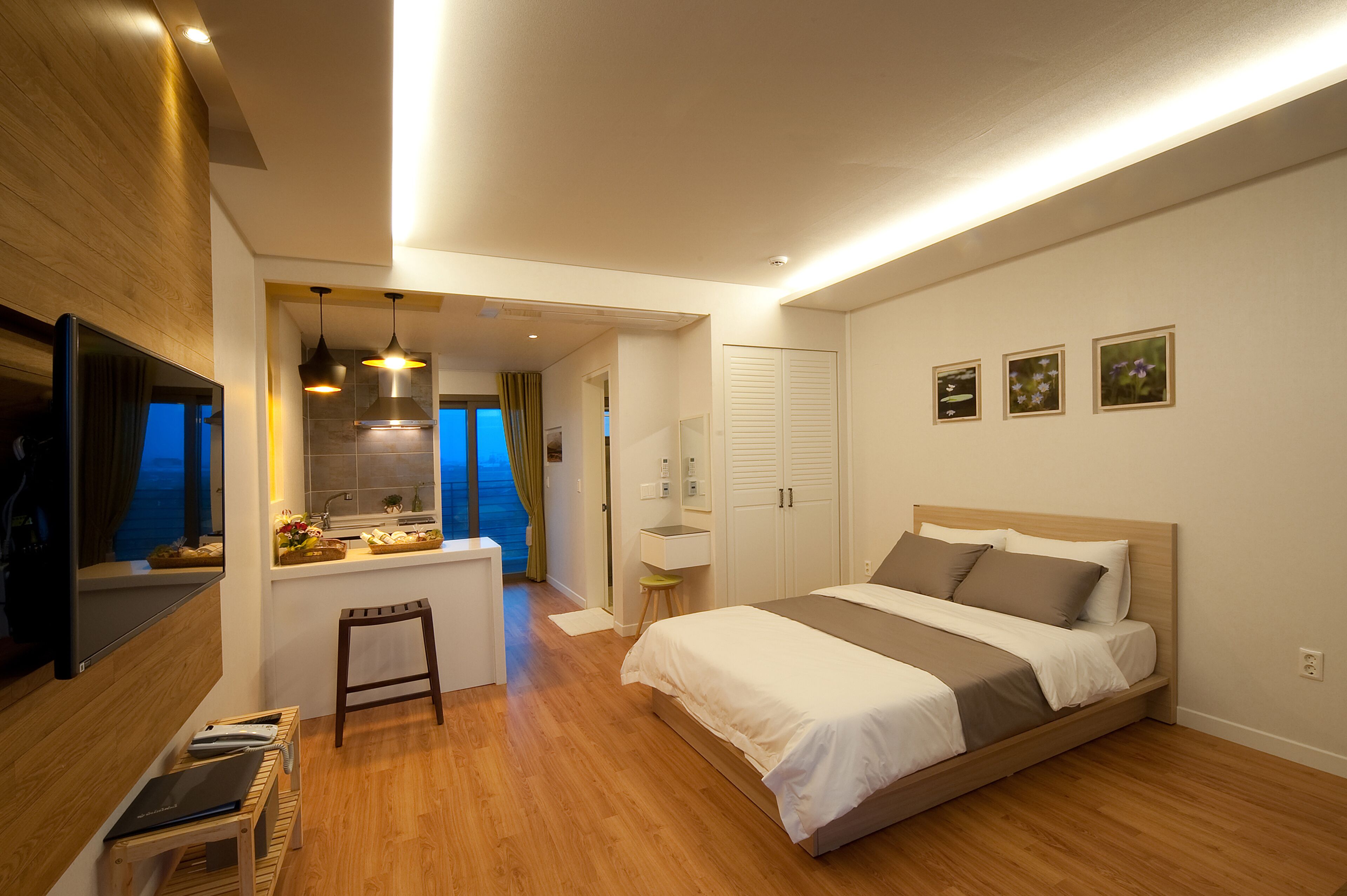 double a | 1 bedroom, minibar, individually decorated, free wifi