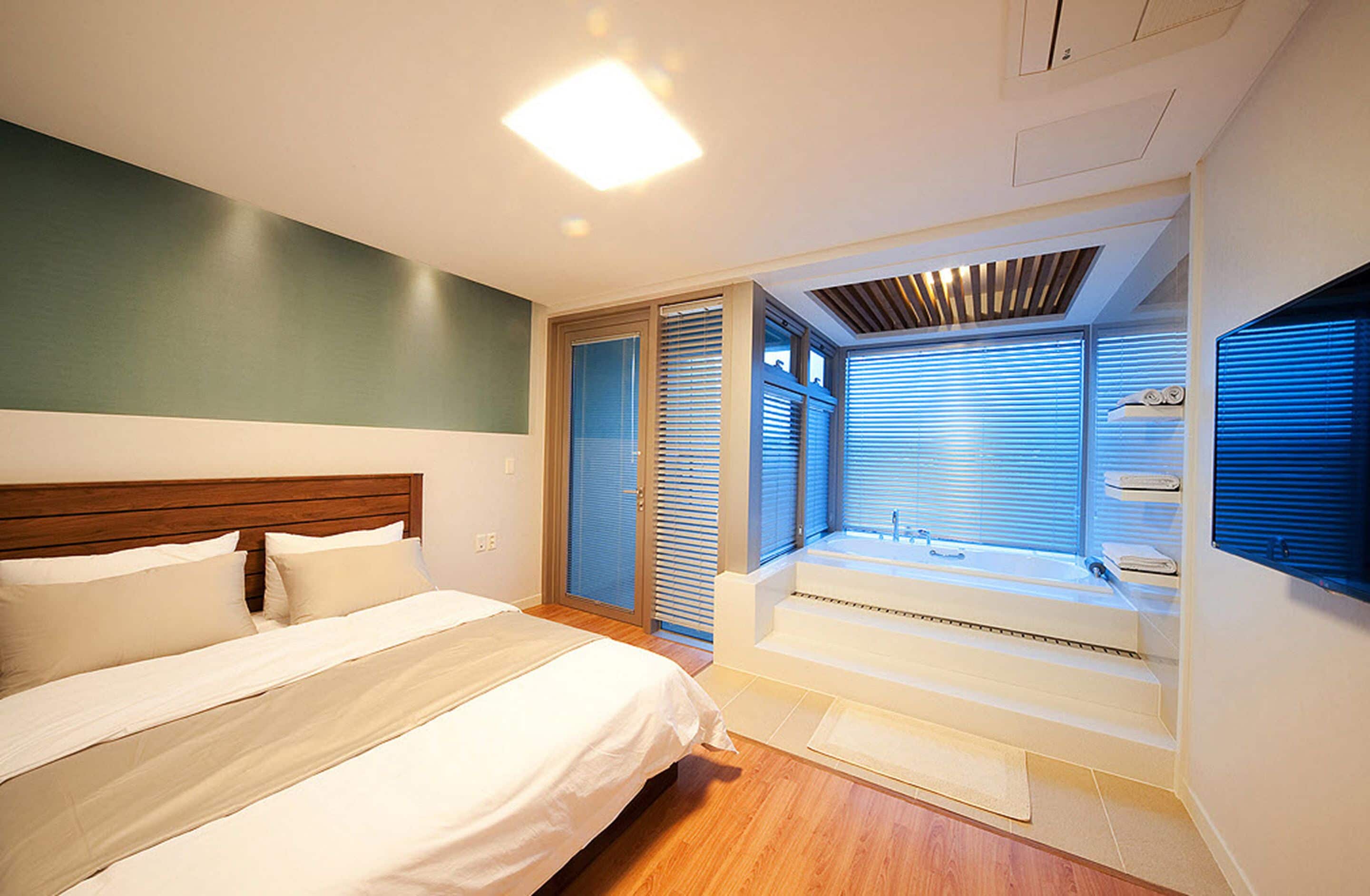 moyoung room | 1 bedroom, minibar, individually decorated, free wifi