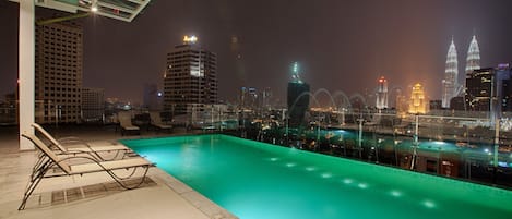 Alberca al aire libre