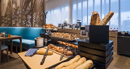 Golden Tulip Marseille Euromed