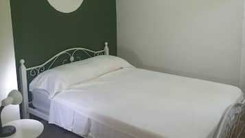 1 Bedroom Apartment Sunny | 1 habitación y espacio para trabajar con laptop
