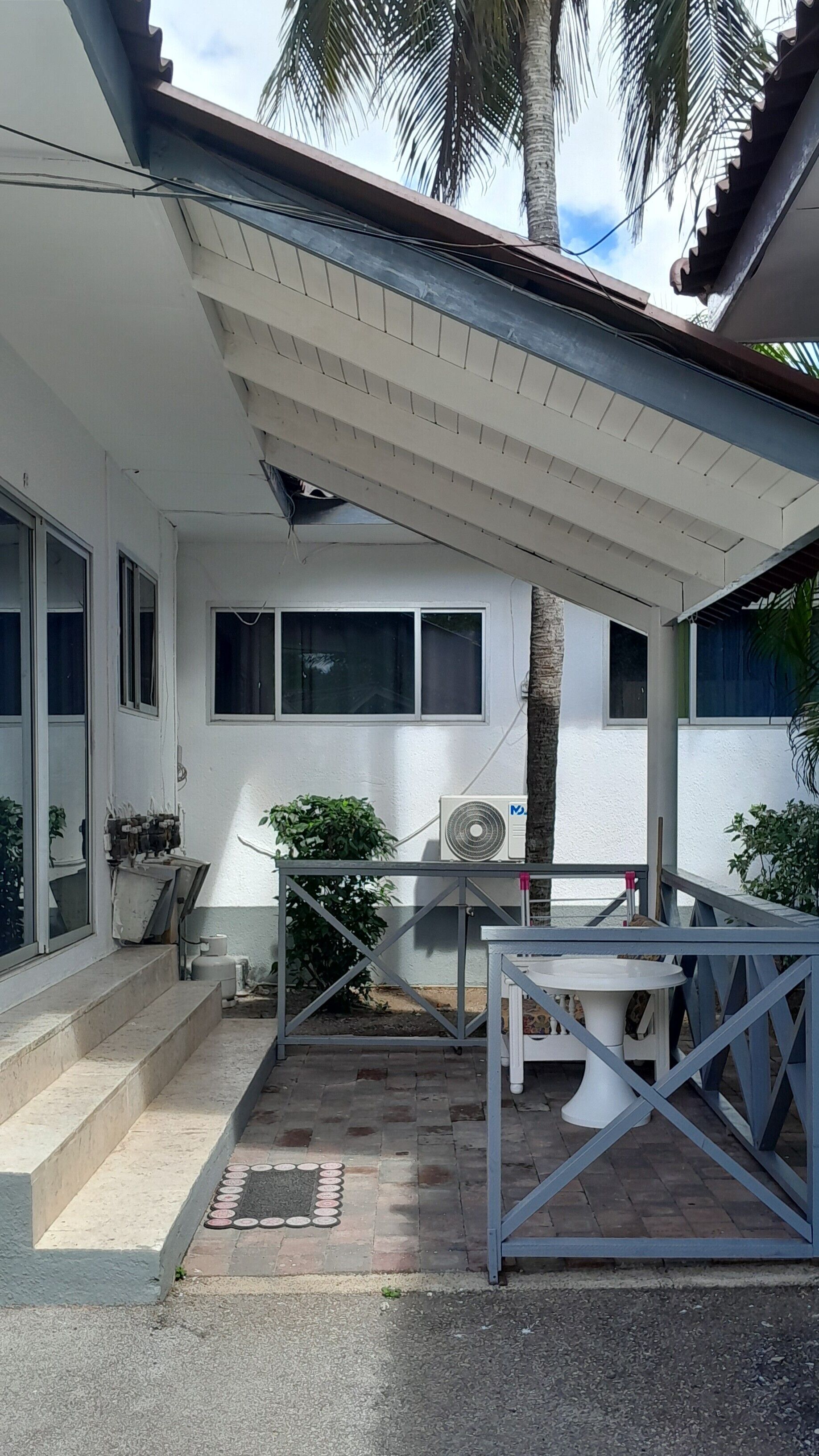 1 Bedroom Apartment Sunny | Terrass/Patio