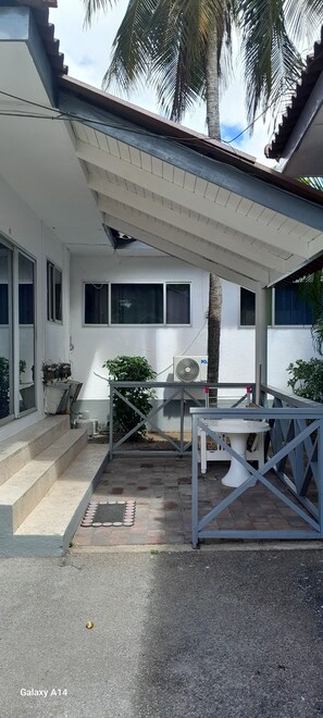 1 Bedroom Apartment Sunny | Terrace/patio - Damacor Apartments (Willemstad)