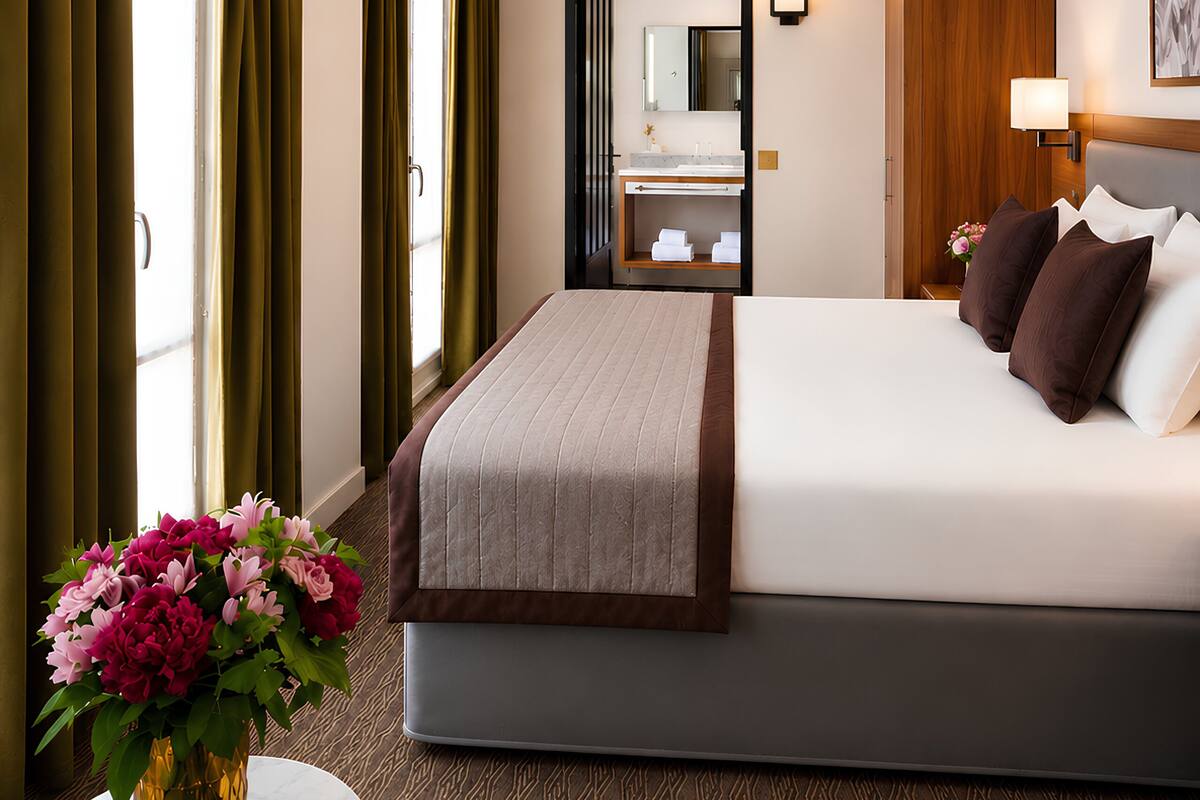 Quarto superior | Roupas de cama premium, frigobar, cofres nos quartos, escrivaninha