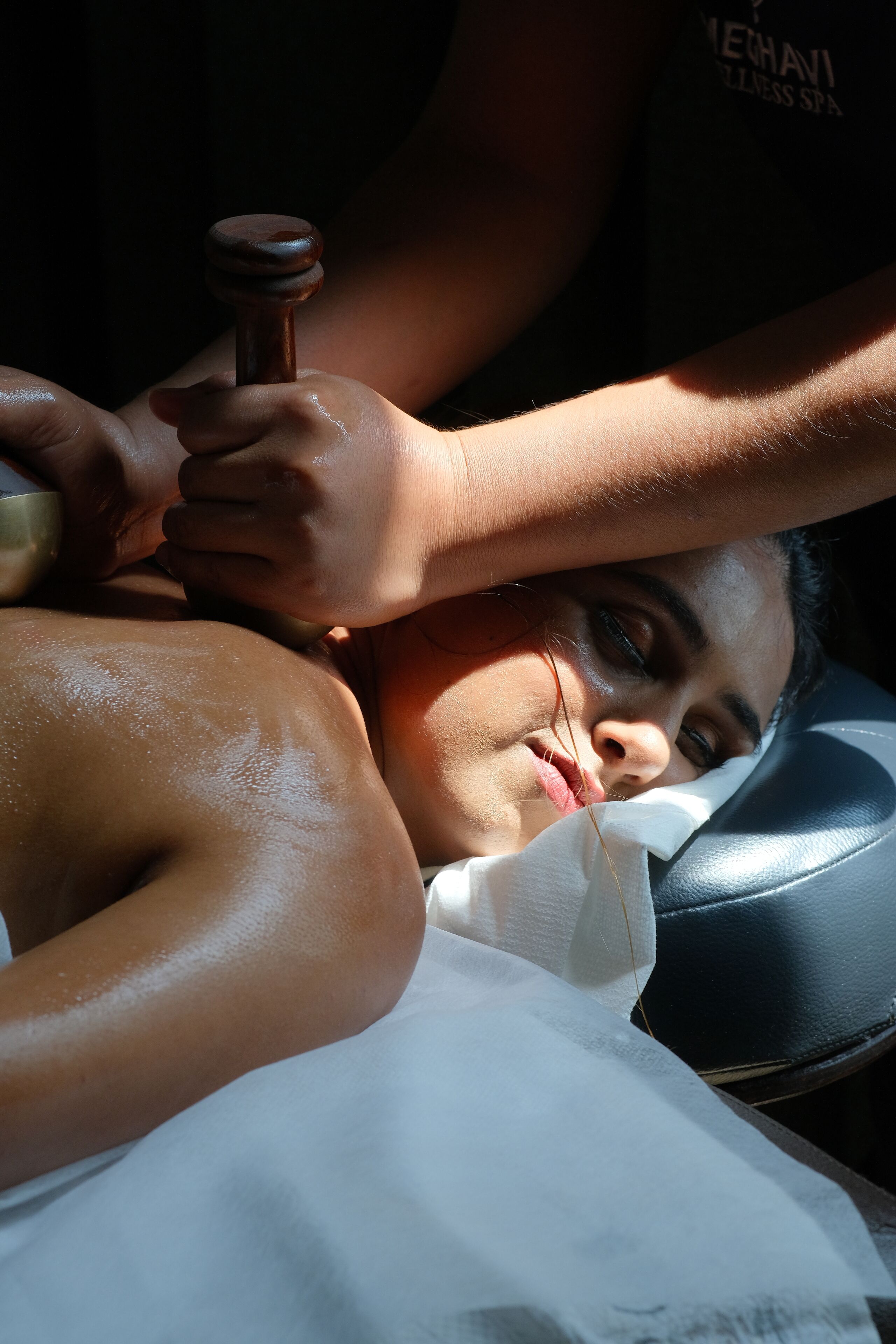 couples treatment room(s), aromatherapy, hot stone massages