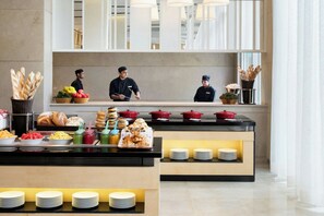 Tägliches Frühstücksbuffet (999 INR pro Person)