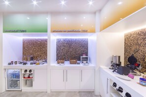 Petit déjeuner buffet compris tous les jours