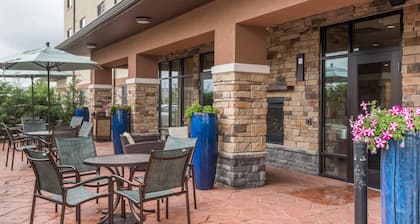 Hawthorn Suites by Wyndham Wheeling at the Highlands