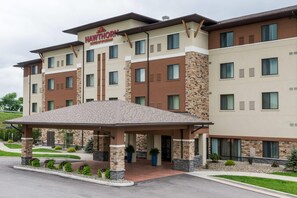 Exterior - Hawthorn Suites by Wyndham Wheeling at the Highlands (Triadelphia)