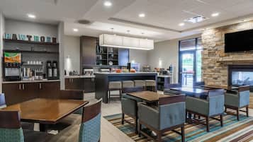 Petit déjeuner buffet compris