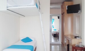 Standard Quadruple Room, Ocean View, Beachfront