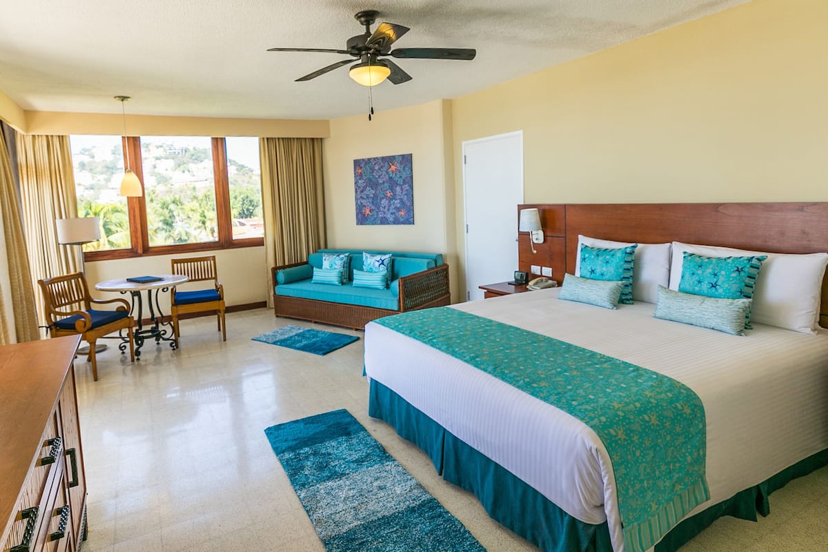 Junior Suite, 1 Katil Raja (King), Ocean View | Peralatan tempat tidur premium, peti besi dalam bilik