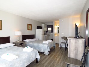 Decoración personalizada, muebles diferentes y wifi gratis