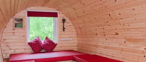 Standard Cabin (Hobbit Glamping Pod 1) | Spa