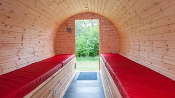 Standard Cabin (Hobbit Glamping Pod 1) | Free WiFi