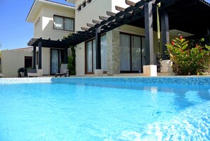 Terrace/patio - Ocean High Luxury Residence (Sosúa)