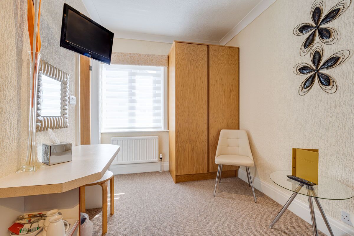 standard double room, sea view | 1 bedroom, iron/ironing board, free wifi, bed sheets