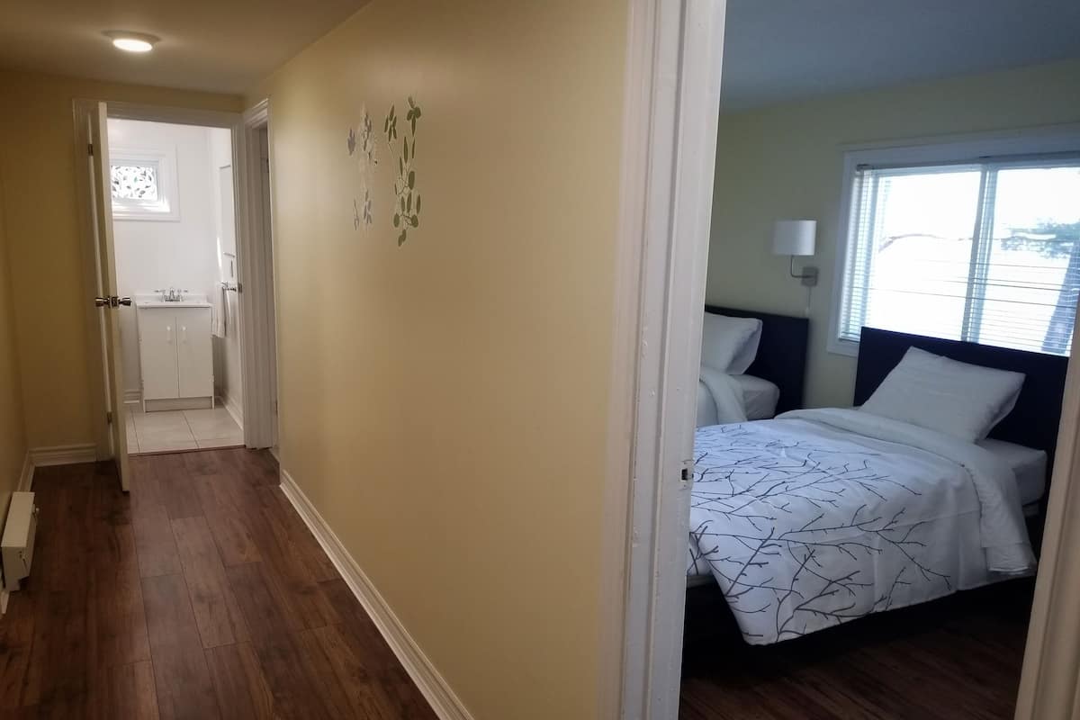 Grand Suite, 2 Bedrooms | WiFi (free), bed sheets