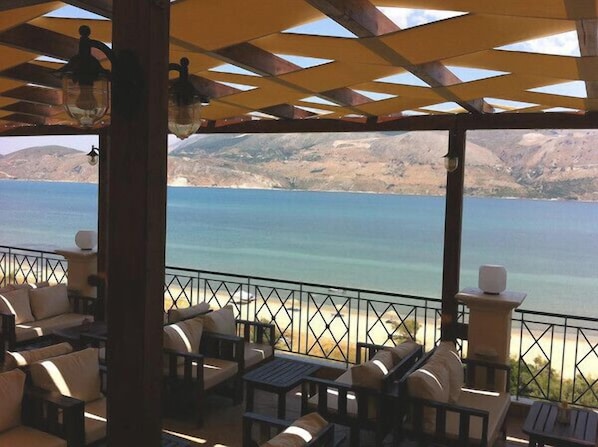 View from property - Lazaratos Hotel (Kefalonia)