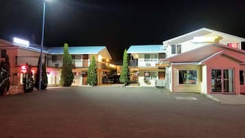 Fachada da propriedade